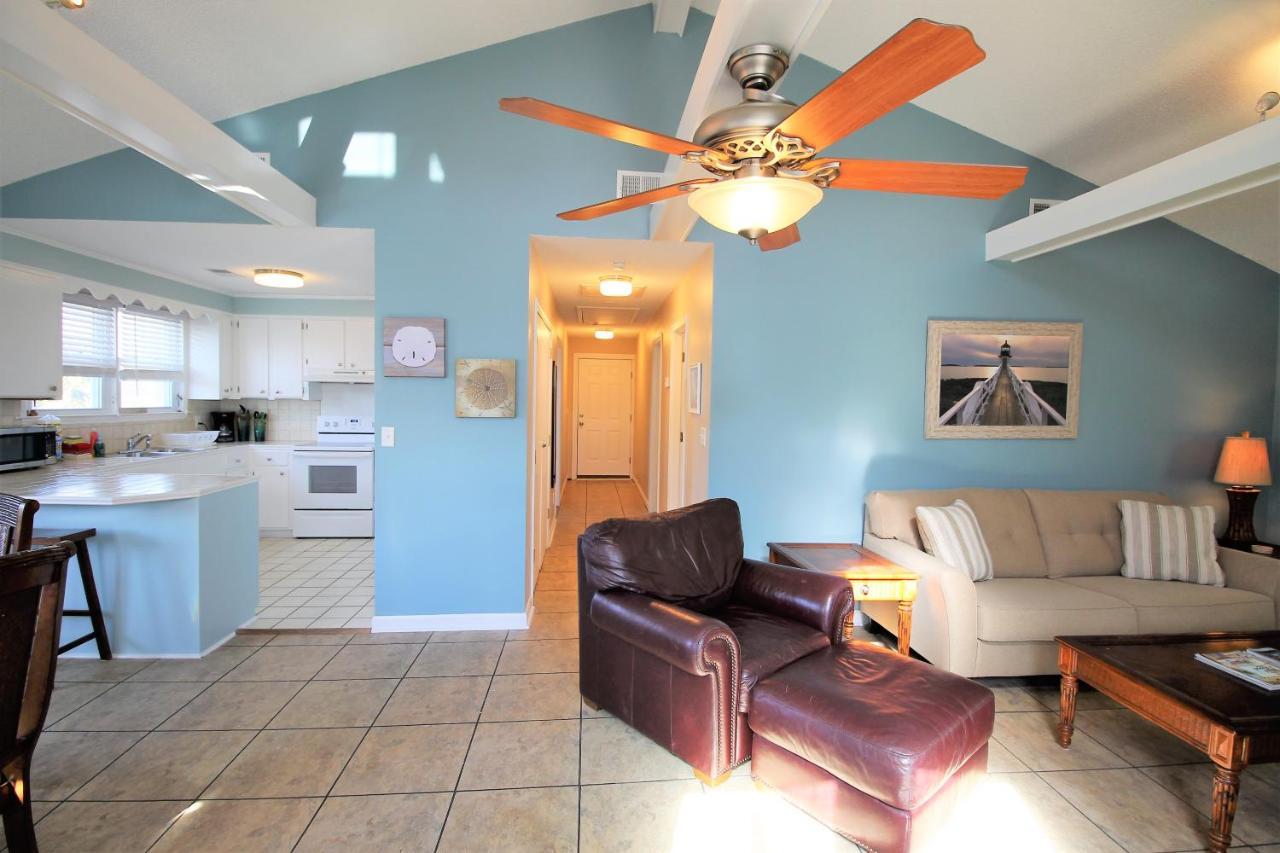 Salty Shack Unit C - Salty Shack - Dog Friendly Home - Across From The Beach - Central Location! Folly Beach Luaran gambar