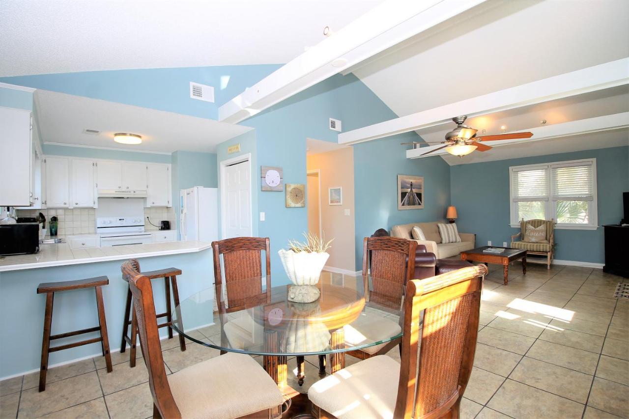 Salty Shack Unit C - Salty Shack - Dog Friendly Home - Across From The Beach - Central Location! Folly Beach Luaran gambar
