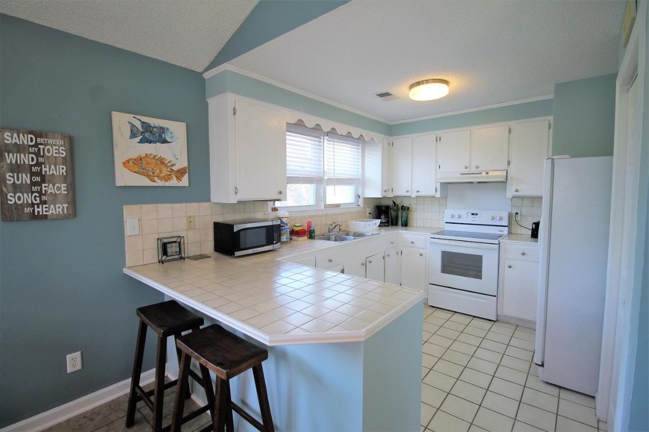 Salty Shack Unit C - Salty Shack - Dog Friendly Home - Across From The Beach - Central Location! Folly Beach Luaran gambar