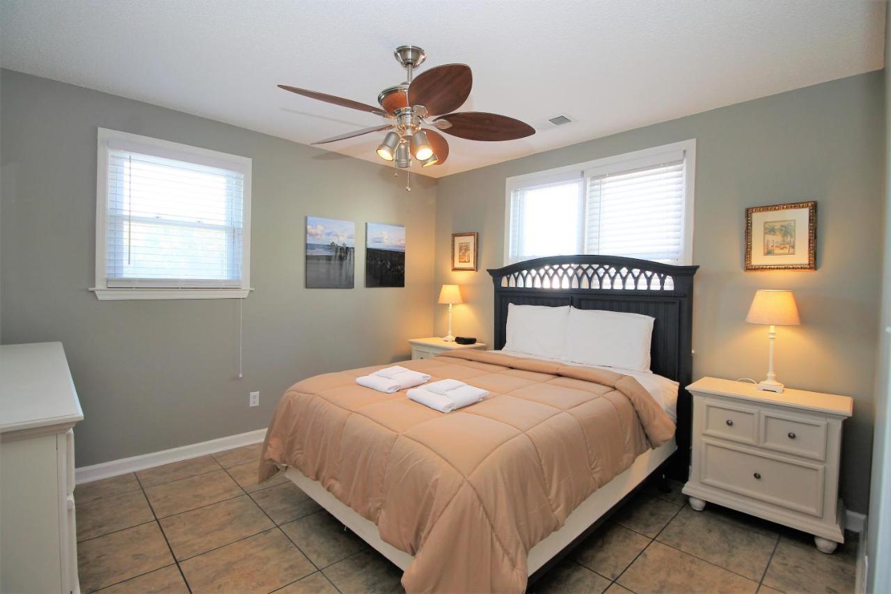 Salty Shack Unit C - Salty Shack - Dog Friendly Home - Across From The Beach - Central Location! Folly Beach Luaran gambar