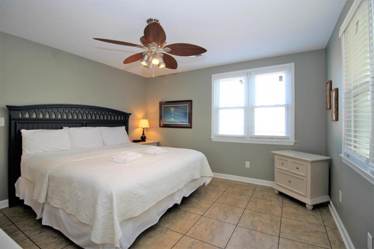 Salty Shack Unit C - Salty Shack - Dog Friendly Home - Across From The Beach - Central Location! Folly Beach Luaran gambar